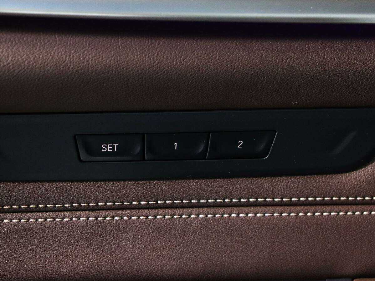 BMW 6 серии 2022 года с пробегом. Фото: #30