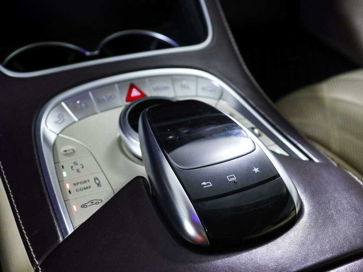 Mercedes-Benz Maybach S-Класс 2016 года с пробегом. Фото: #18