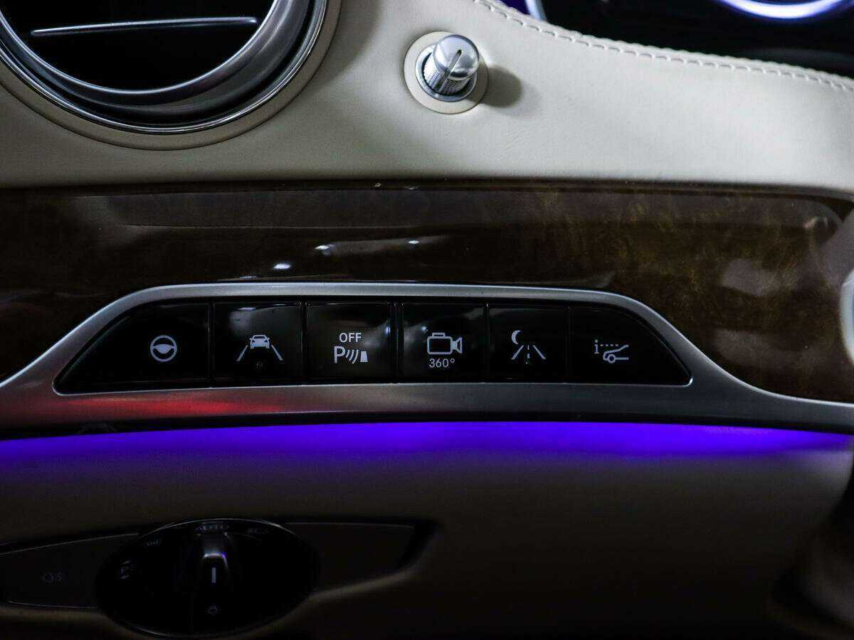 Mercedes-Benz Maybach S-Класс 2016 года с пробегом. Фото: #19