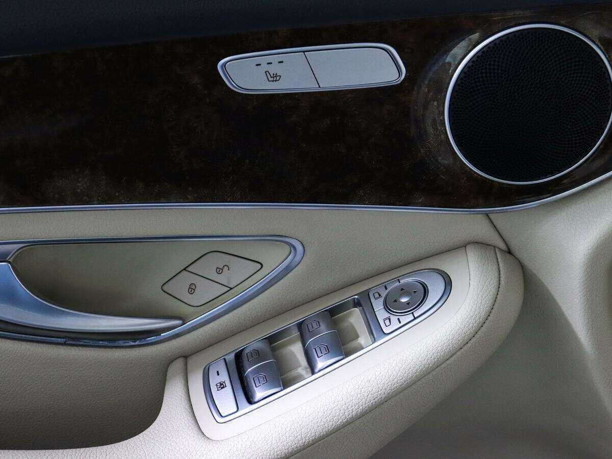 Mercedes-Benz GLC 2015 года с пробегом. Фото: #23