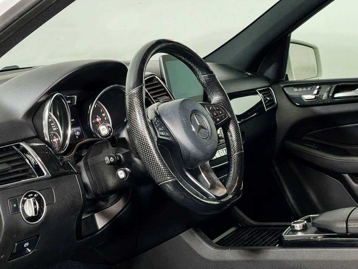 Mercedes-Benz GLE 2016 года с пробегом. Фото: #9