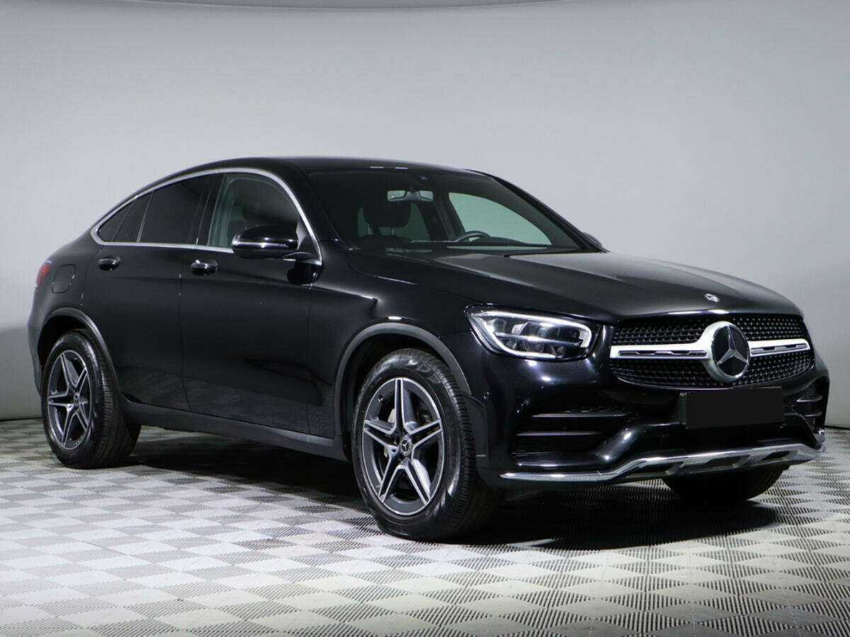 Mercedes-Benz GLC Coupe 2020 года с пробегом. Фото: #2