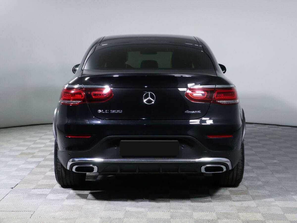 Mercedes-Benz GLC Coupe 2020 года с пробегом. Фото: #4