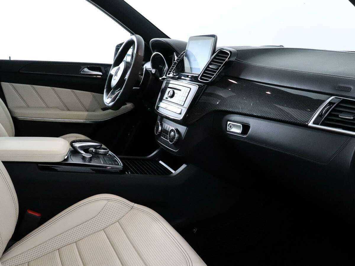 Mercedes-Benz GLS AMG 2016 года с пробегом. Фото: #6