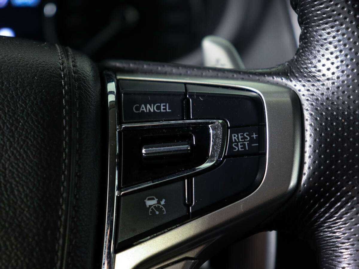 Mitsubishi Pajero Sport 2018 года с пробегом. Фото: #23