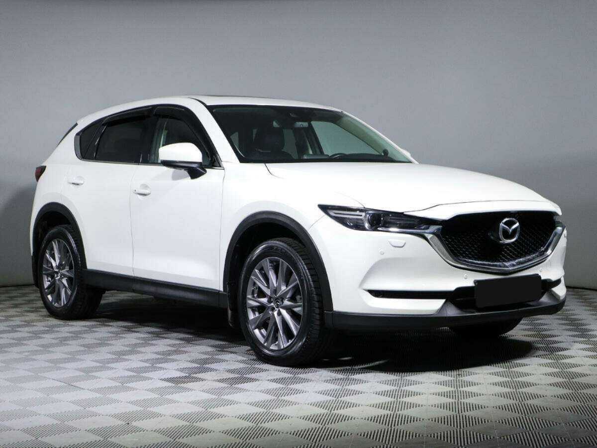 Mazda CX-5 2019 года с пробегом. Фото: #2