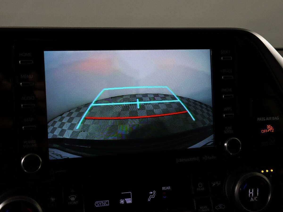 Toyota Highlander 2020 года с пробегом. Фото: #15