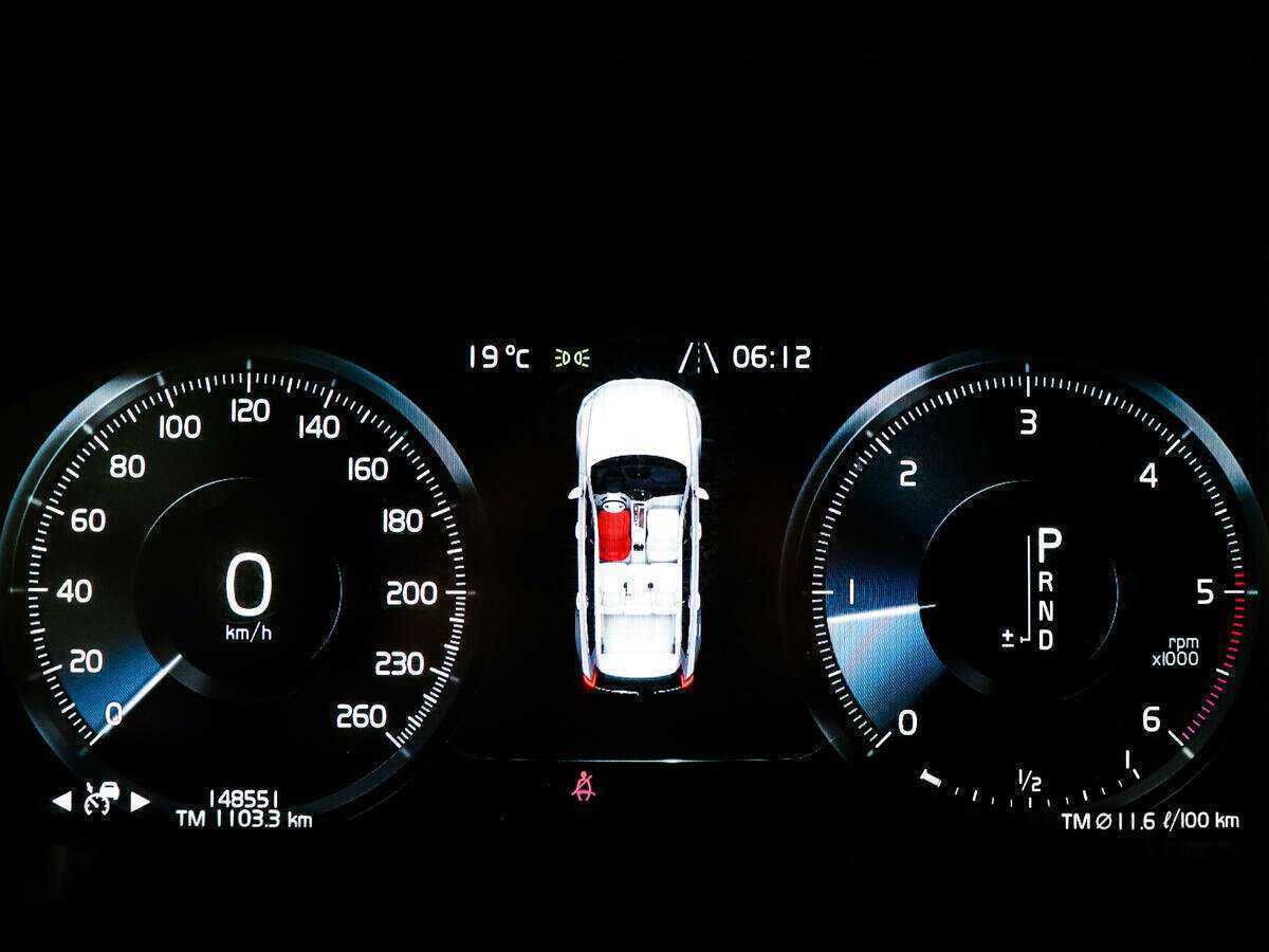 Volvo XC90 2015 года с пробегом. Фото: #9