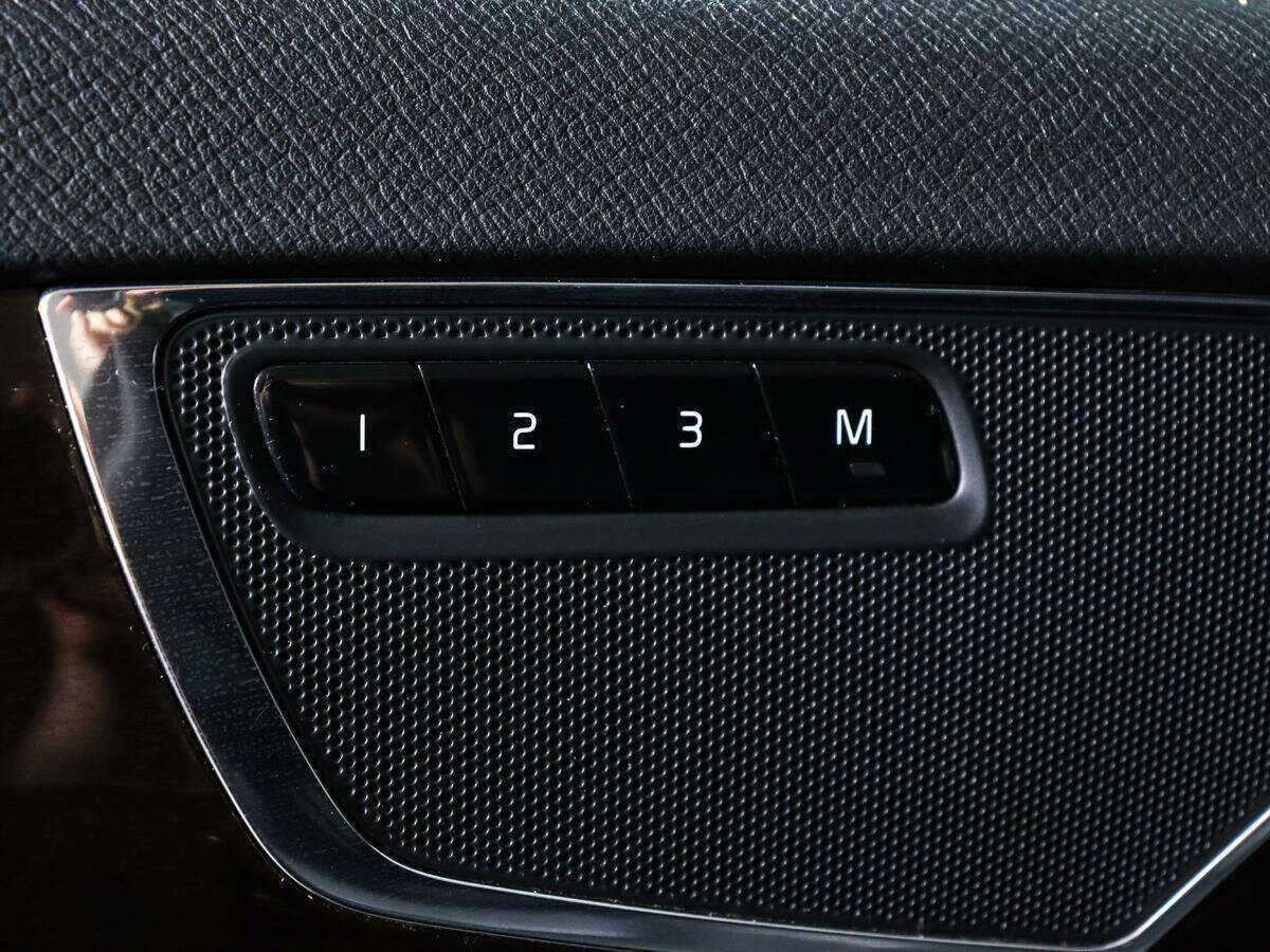 Volvo XC90 2015 года с пробегом. Фото: #17