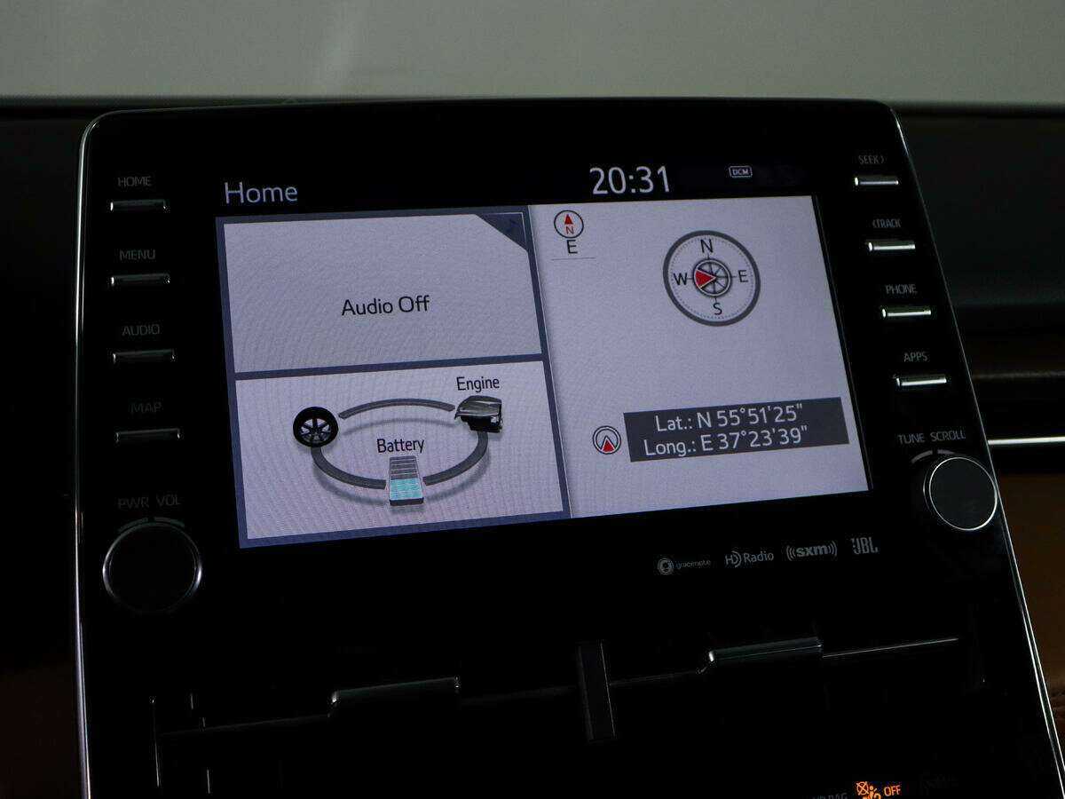 Toyota Avalon 2018 года с пробегом. Фото: #26