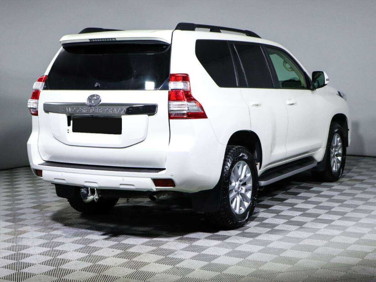 Toyota Land Cruiser Prado 2015 года с пробегом. Фото: #3