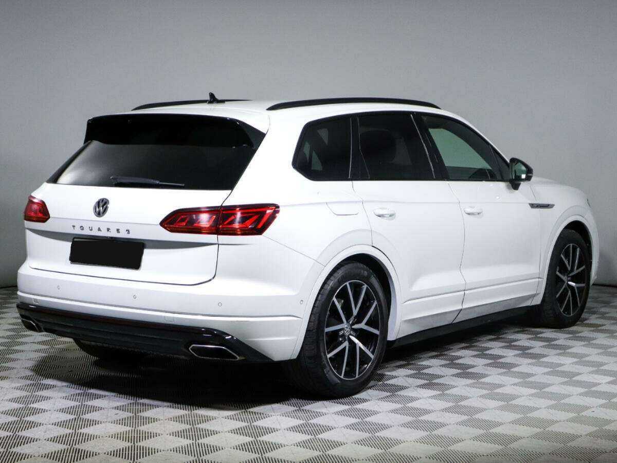 Volkswagen Touareg 2020 года с пробегом. Фото: #3