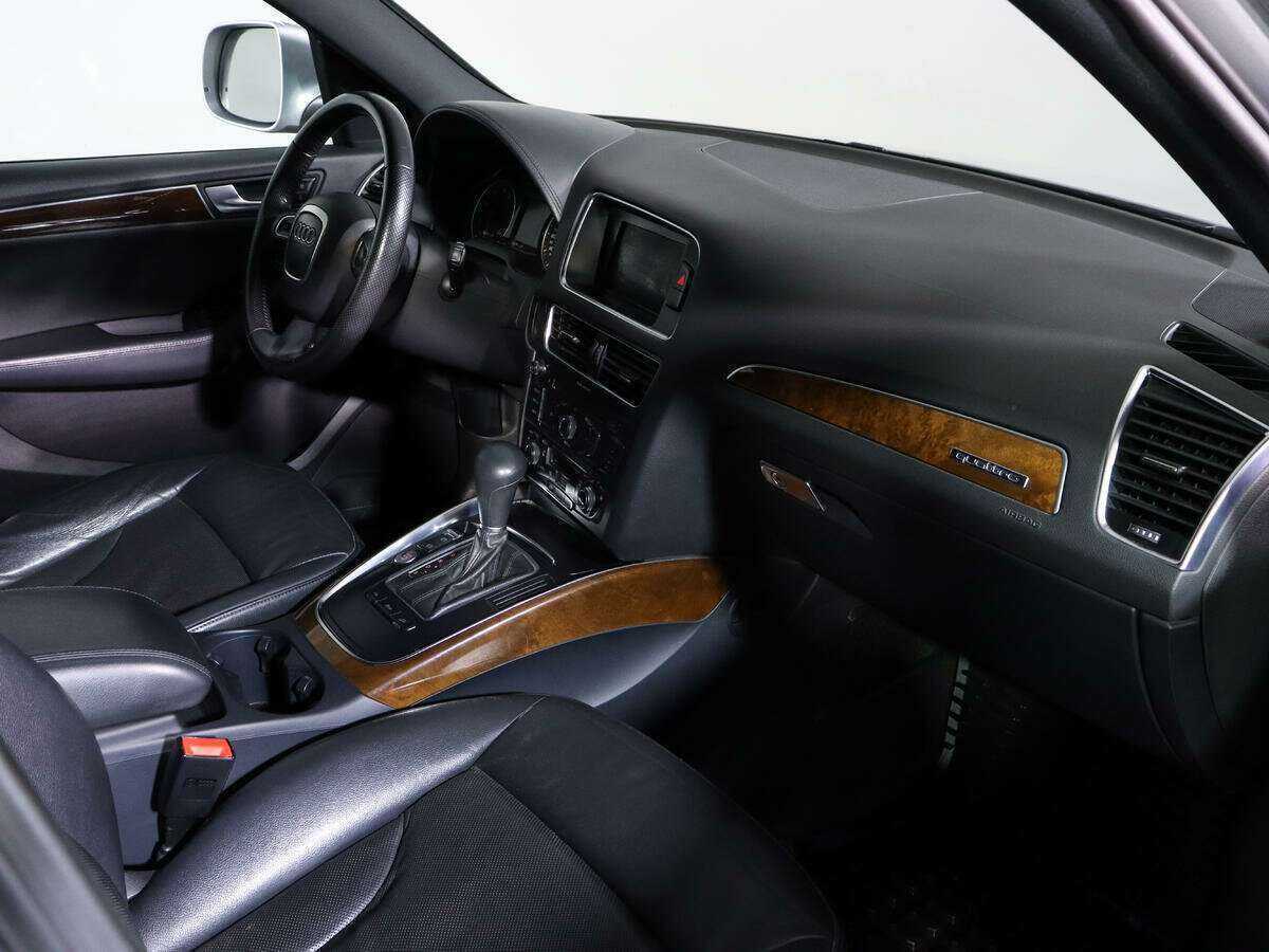 Audi Q5 2010 года с пробегом. Фото: #6