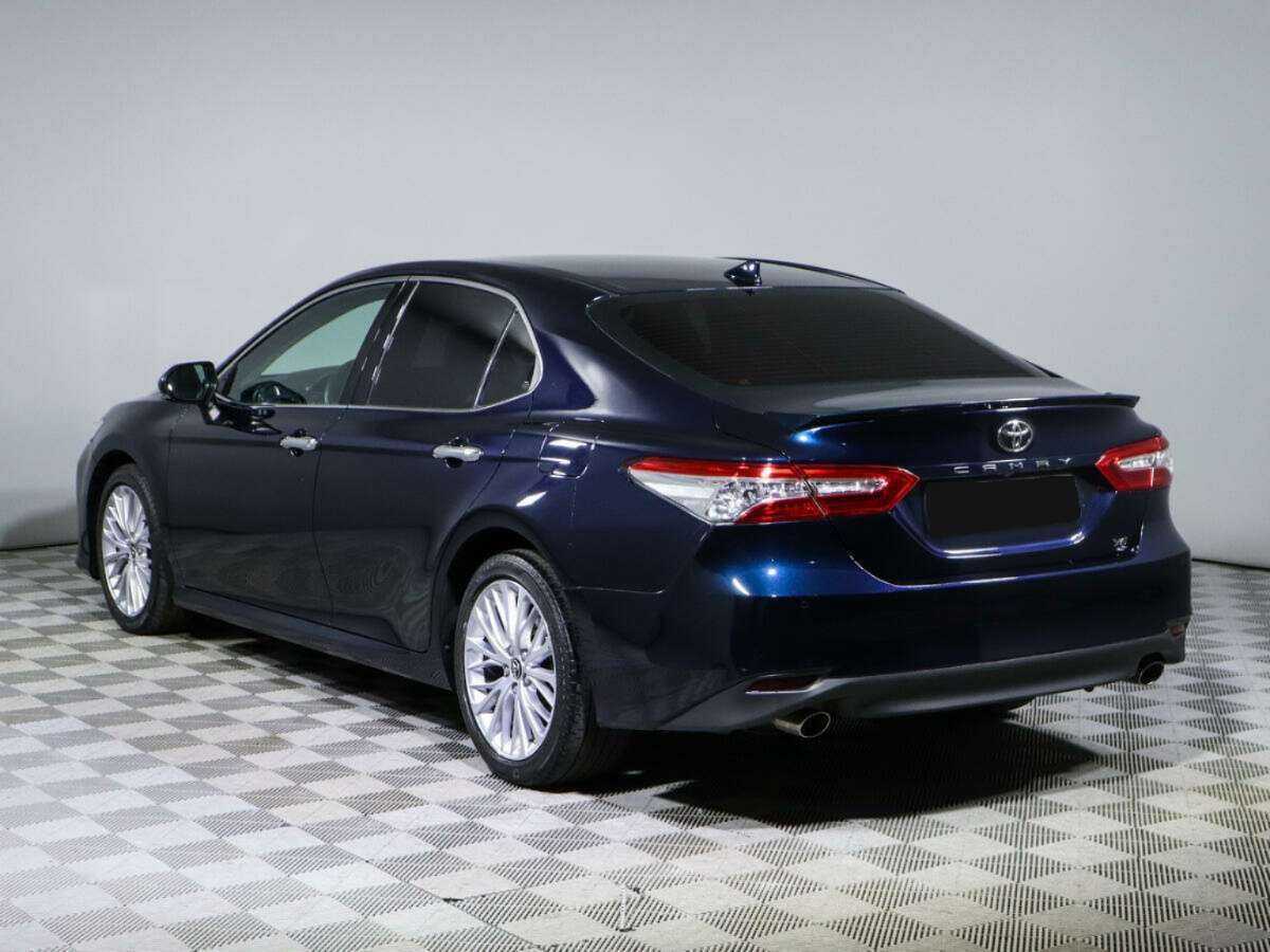 Toyota Camry 2018 года с пробегом. Фото: #6