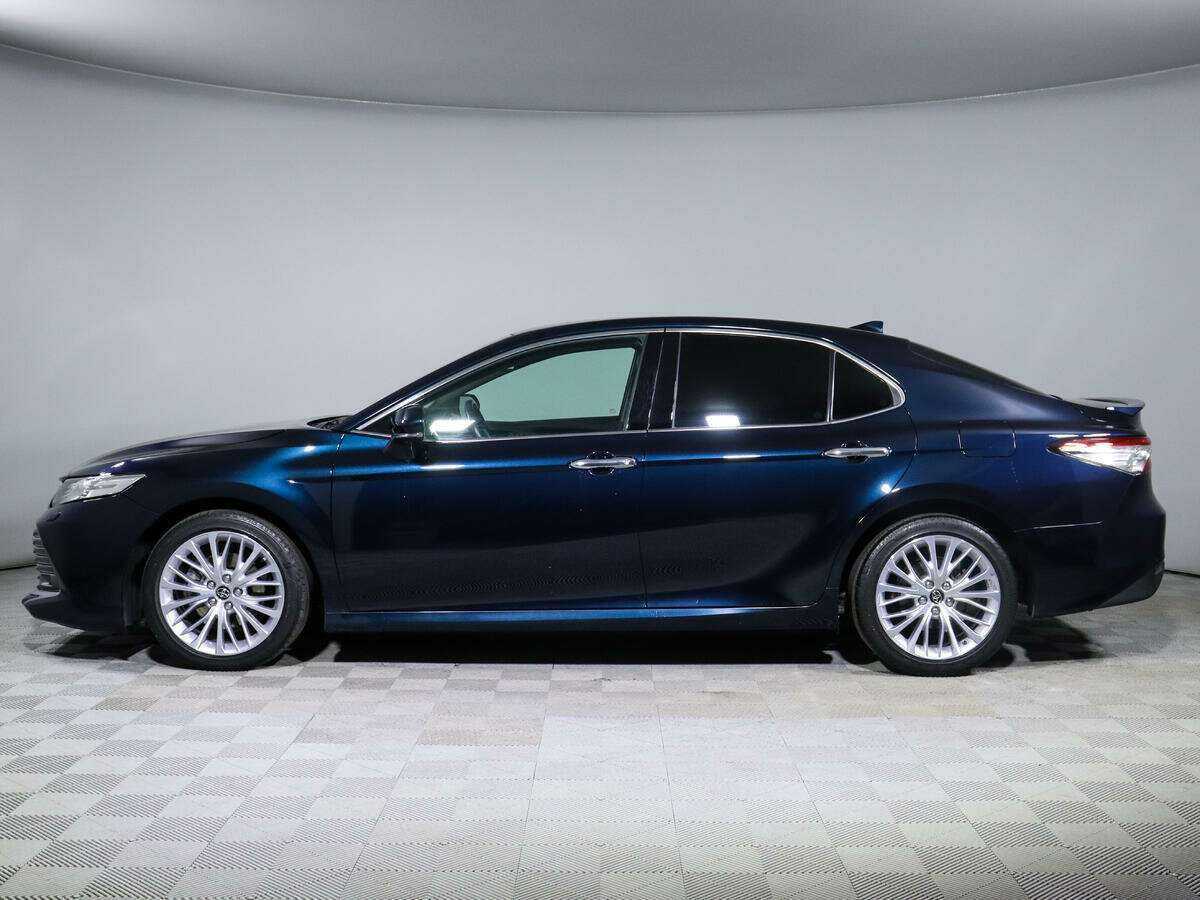 Toyota Camry 2018 года с пробегом. Фото: #7