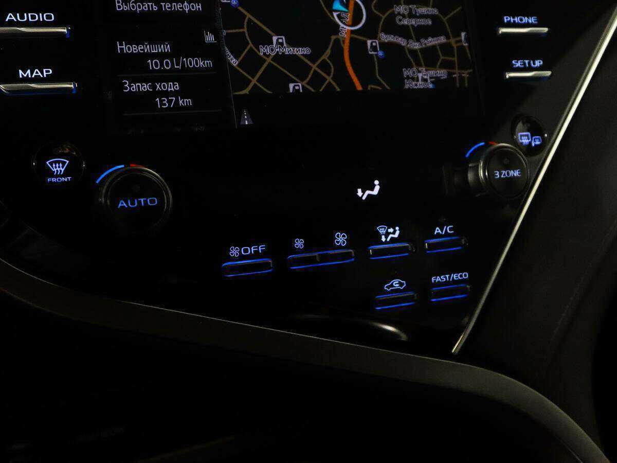 Toyota Camry 2018 года с пробегом. Фото: #16