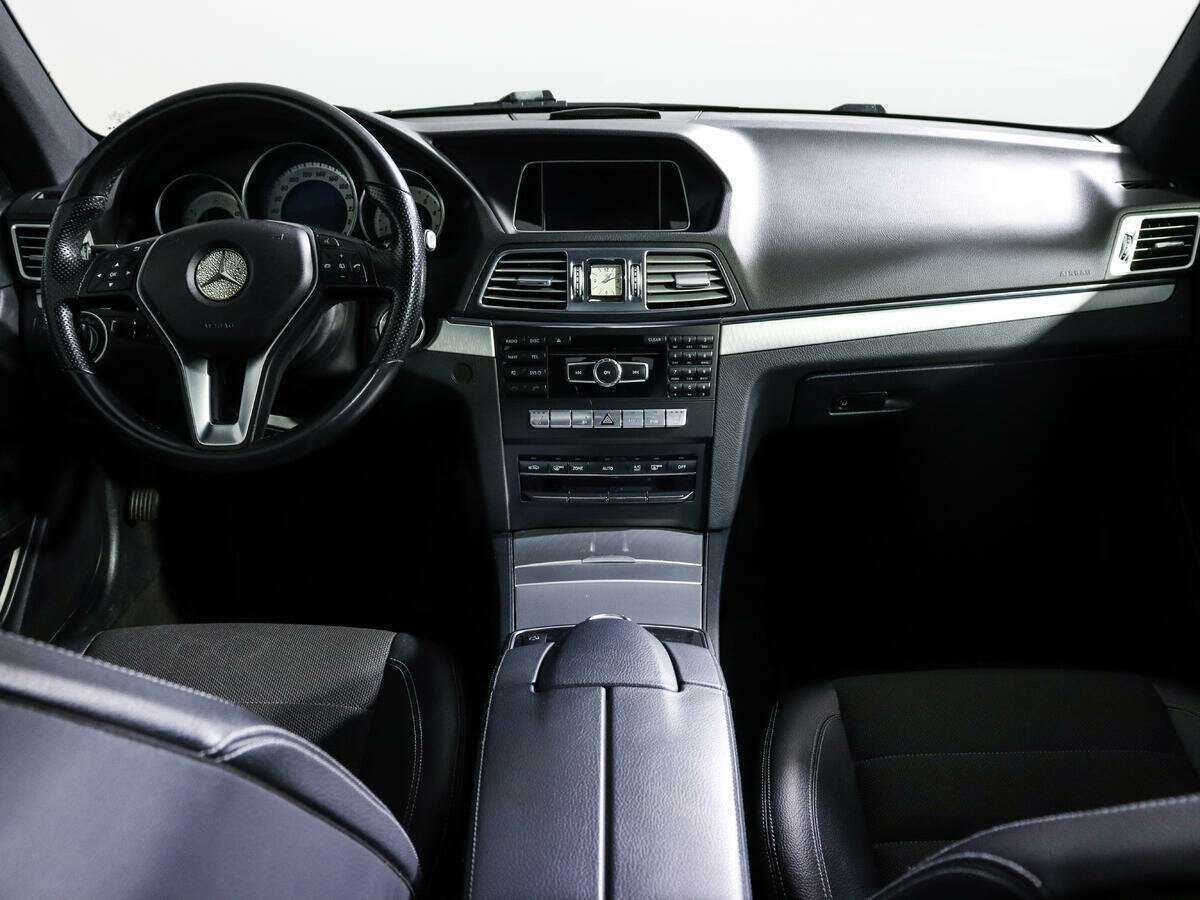 Mercedes-Benz E-Класс 2013 года с пробегом. Фото: #8