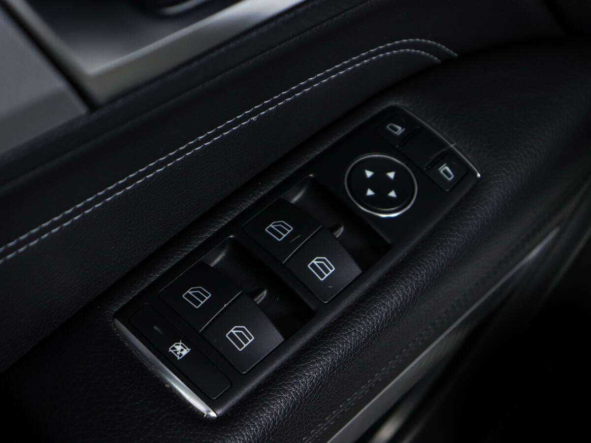 Mercedes-Benz E-Класс 2013 года с пробегом. Фото: #14