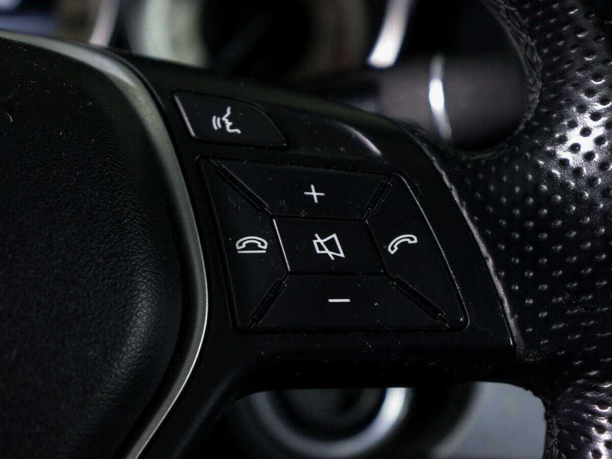 Mercedes-Benz E-Класс 2013 года с пробегом. Фото: #18