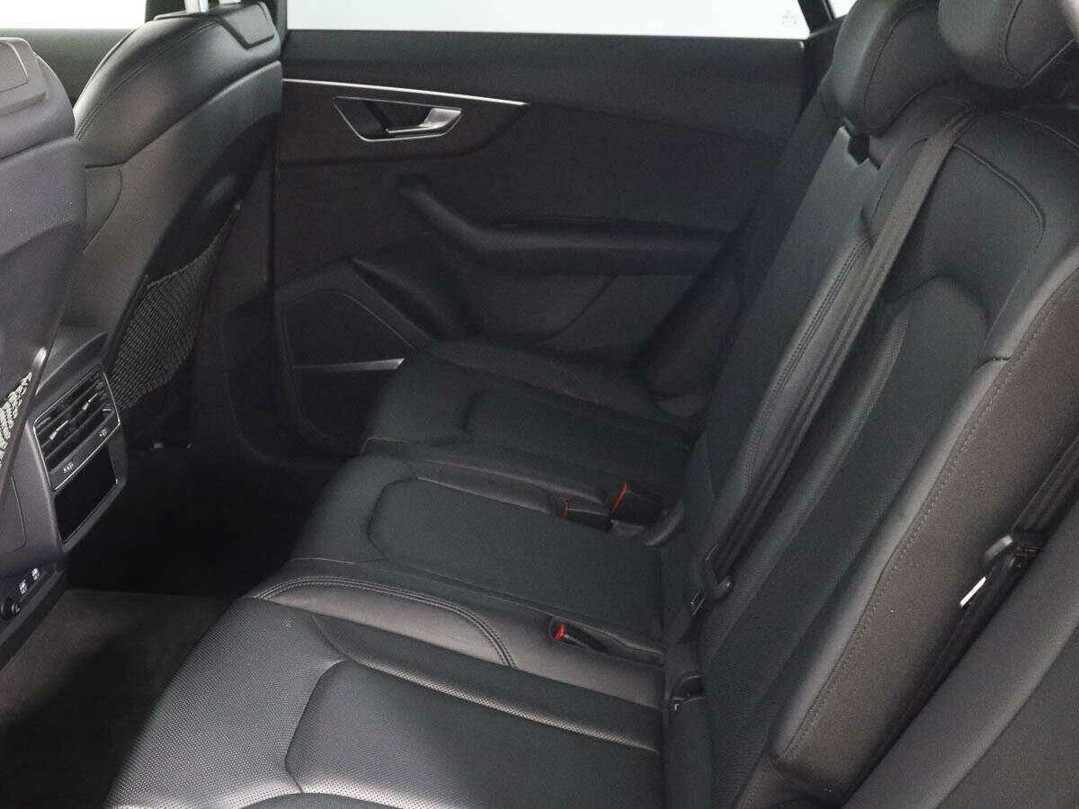 Audi Q8 2019 года с пробегом. Фото: #8