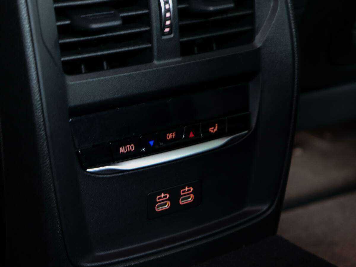 BMW 3 серии 2020 года с пробегом. Фото: #15