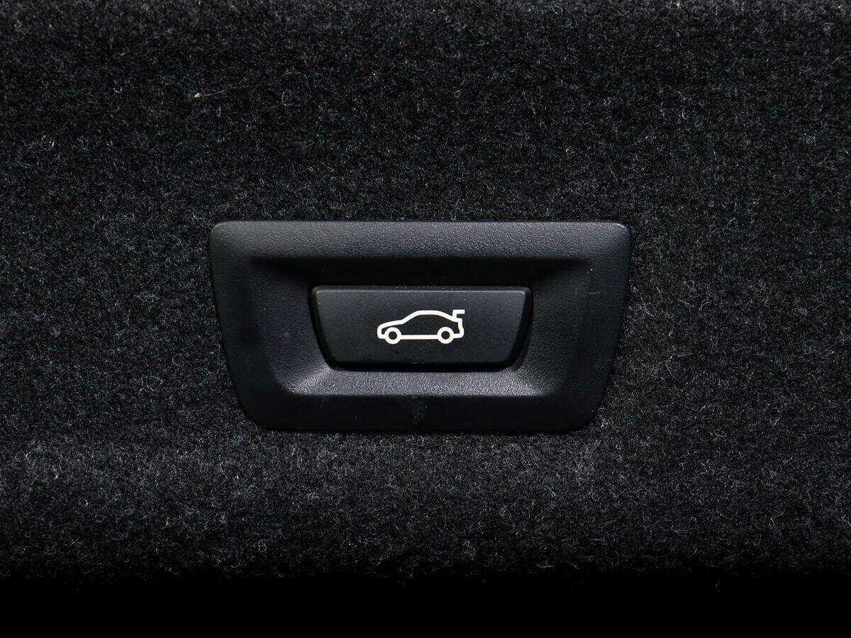 BMW 3 серии 2020 года с пробегом. Фото: #16