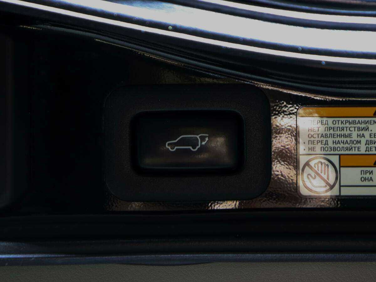 Toyota Land Cruiser 2017 года с пробегом. Фото: #14