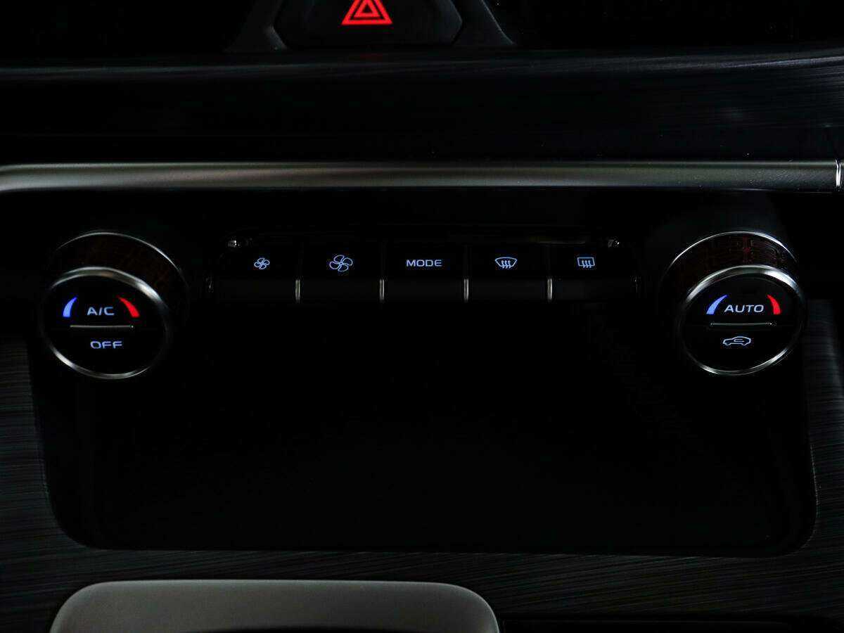 Geely Tugella 2021 года с пробегом. Фото: #21