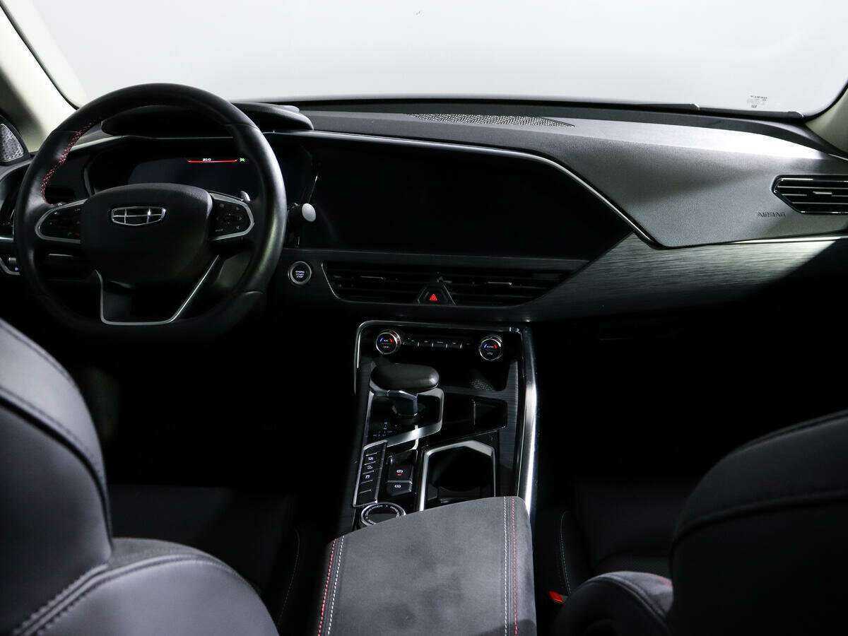 Geely Tugella 2021 года с пробегом. Фото: #10