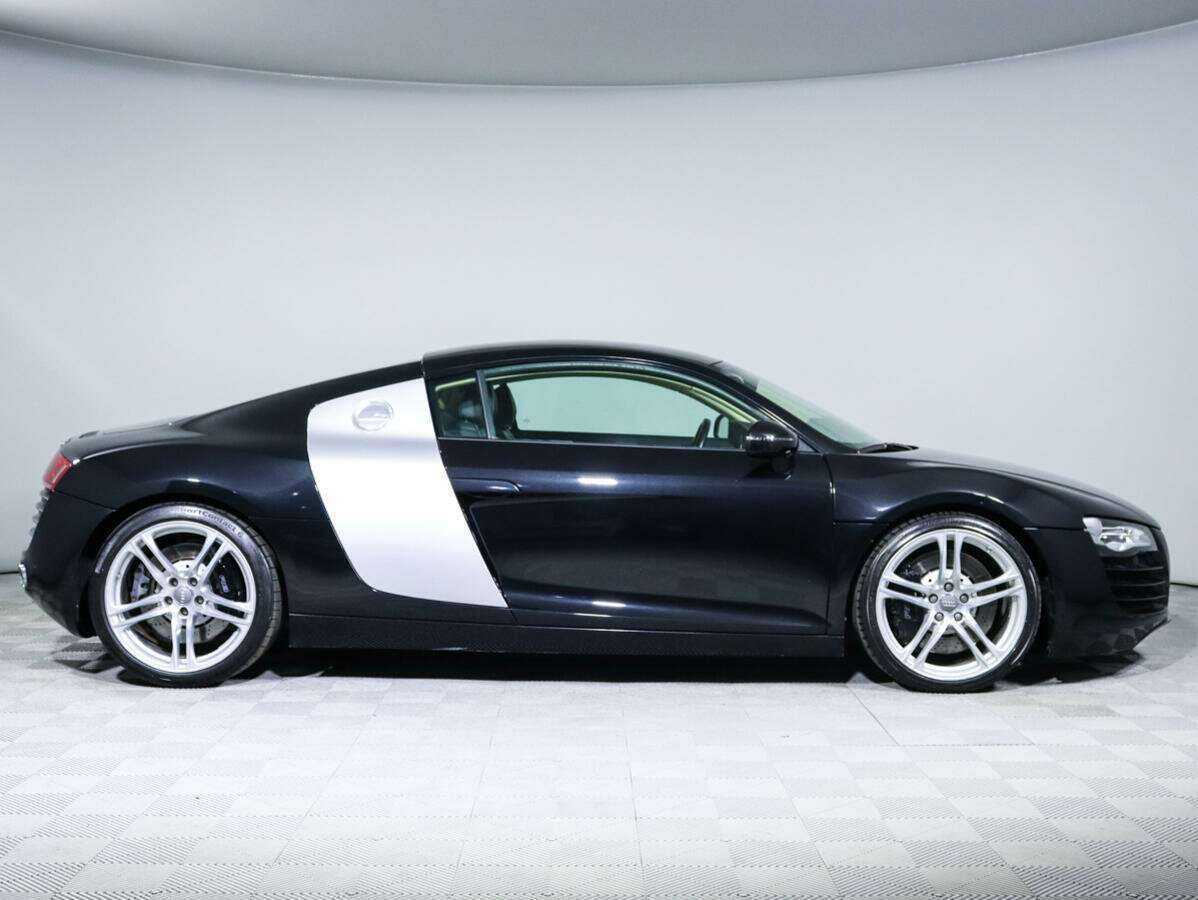 Audi R8 2008 года с пробегом. Фото: #3
