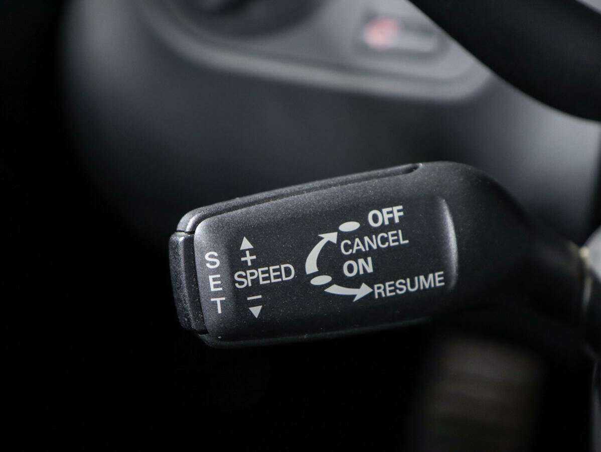 Audi R8 2008 года с пробегом. Фото: #17