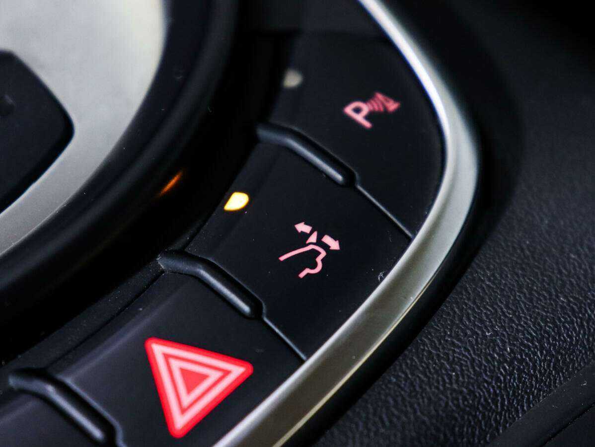 Audi R8 2008 года с пробегом. Фото: #21