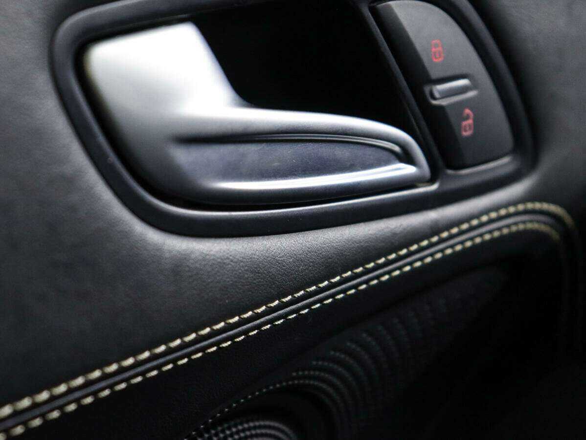 Audi R8 2008 года с пробегом. Фото: #25