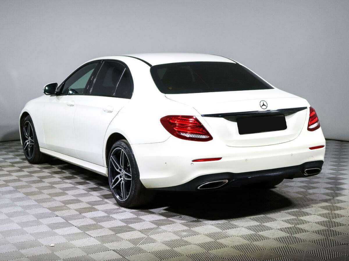 Mercedes-Benz E-Класс 2019 года с пробегом. Фото: #5