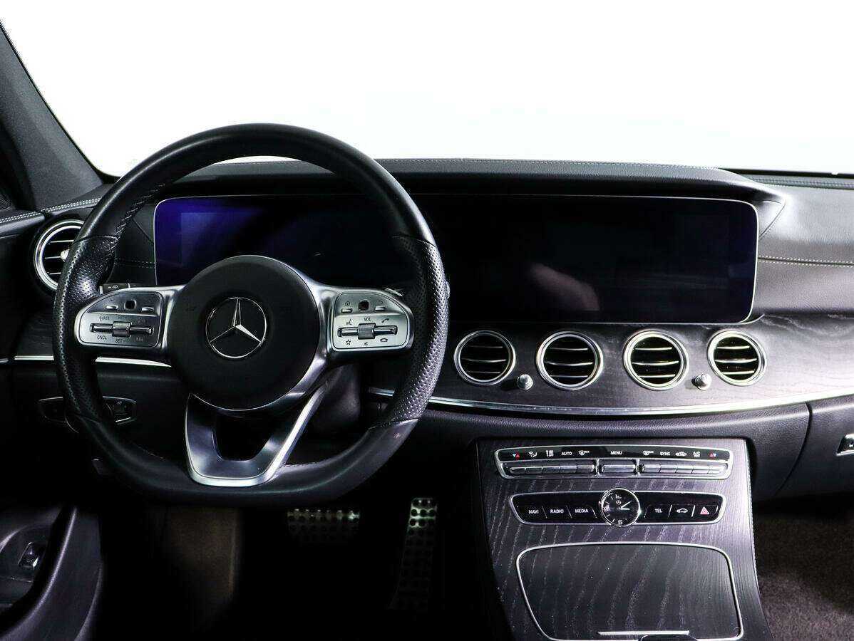 Mercedes-Benz E-Класс 2019 года с пробегом. Фото: #9