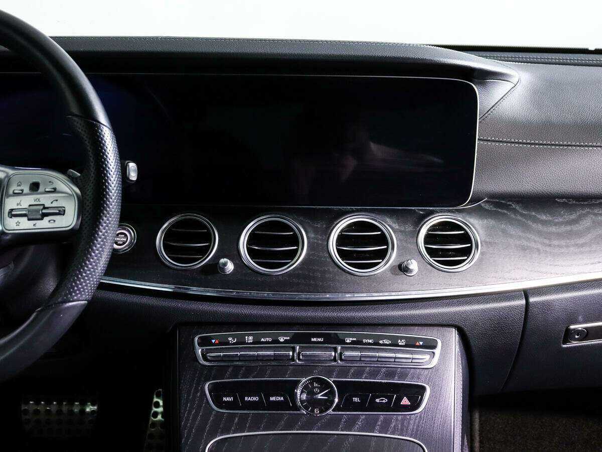 Mercedes-Benz E-Класс 2019 года с пробегом. Фото: #10