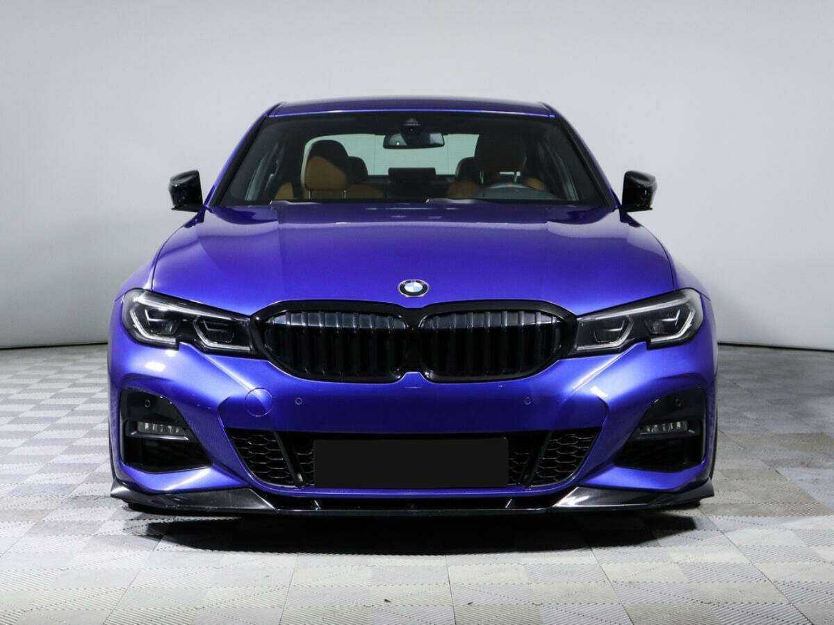 BMW 3 серии 2020 года с пробегом. Фото: #1