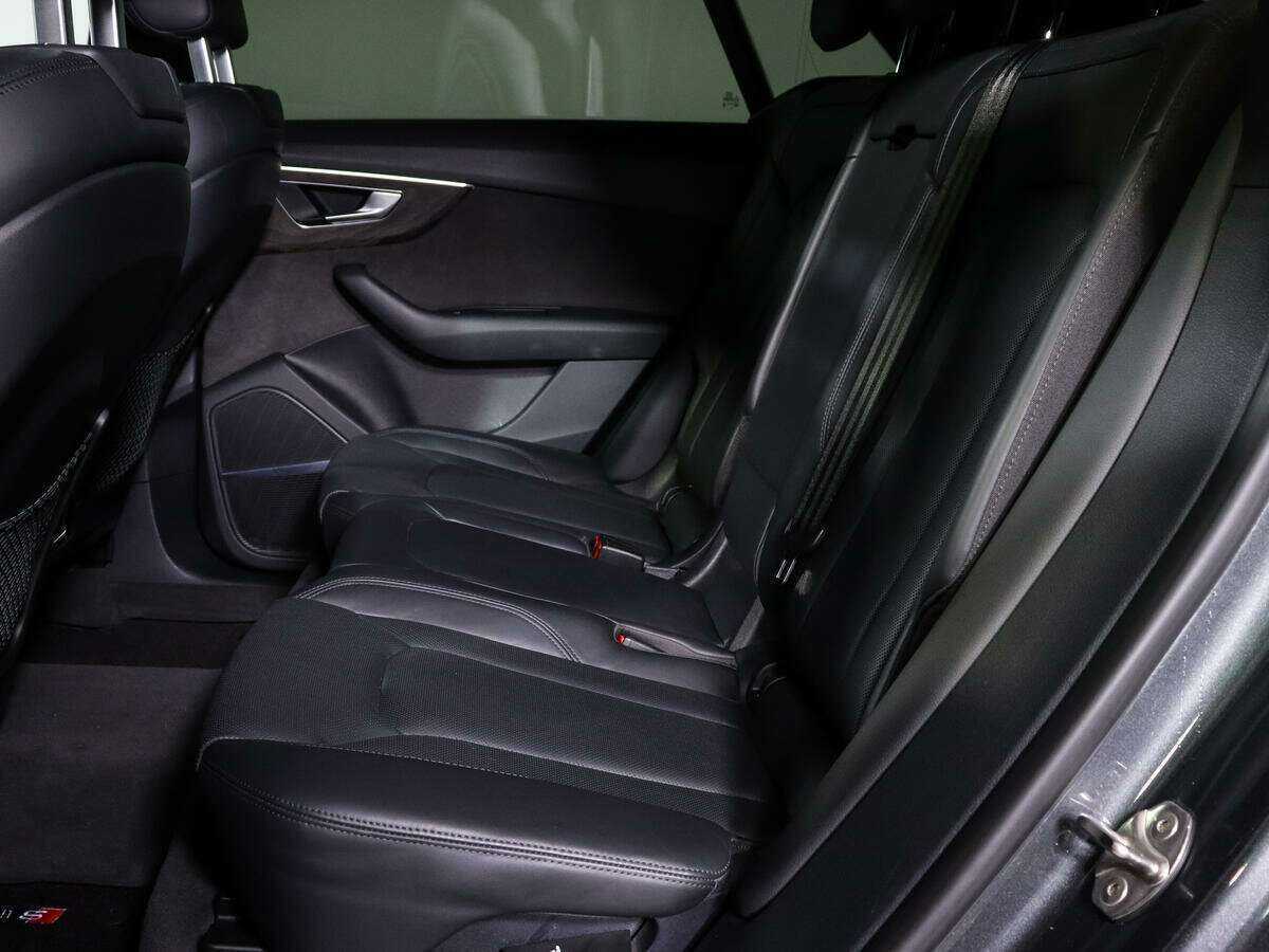 Audi Q8 2018 года с пробегом. Фото: #7