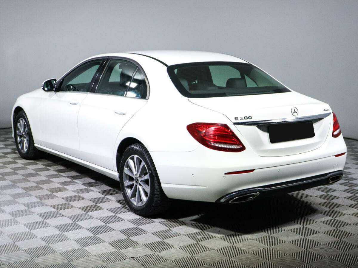 Mercedes-Benz E-Класс 2018 года с пробегом. Фото: #5