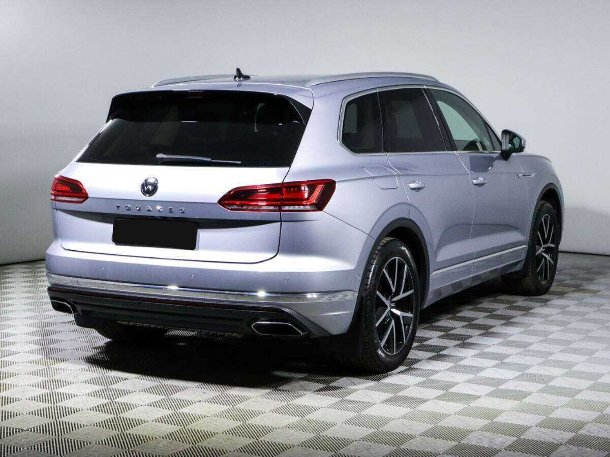 Volkswagen Touareg 2018 года с пробегом. Фото: #3