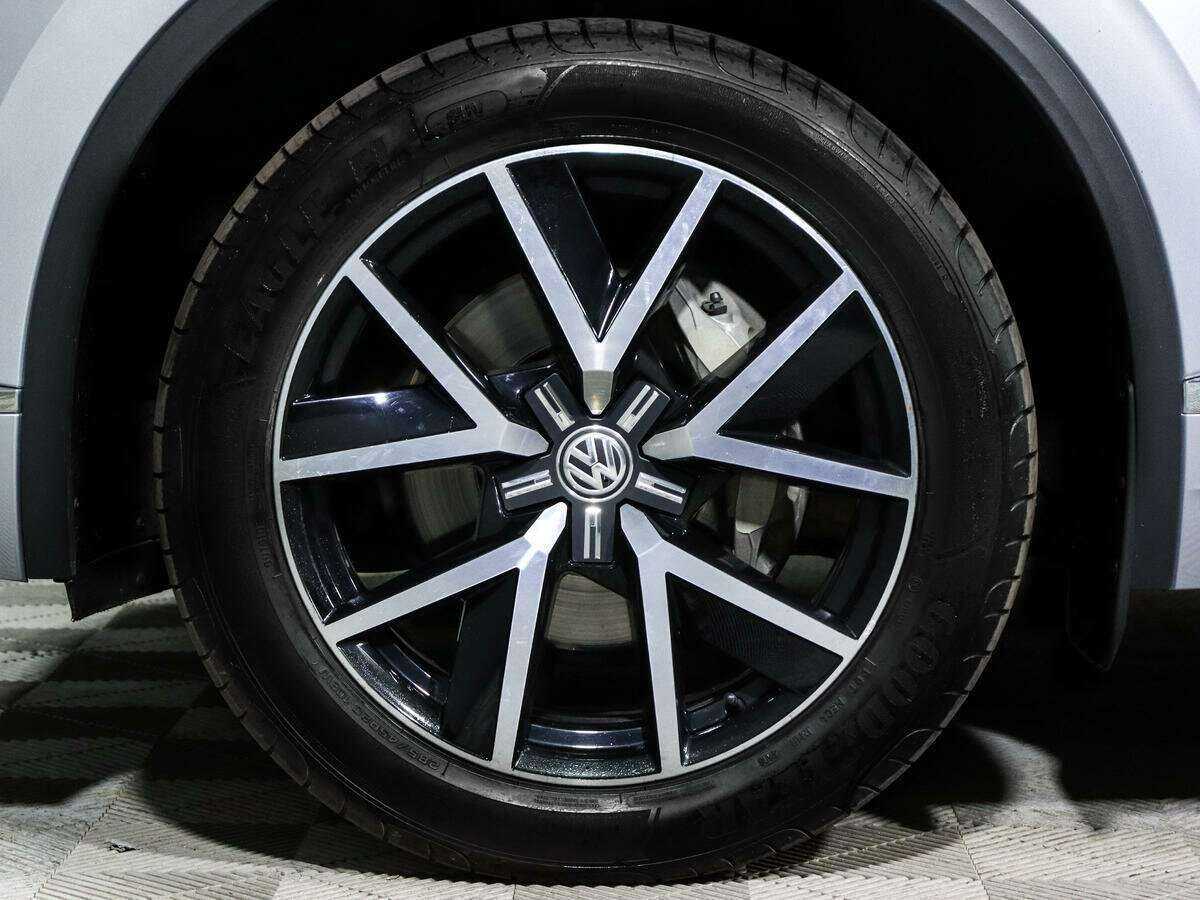 Volkswagen Touareg 2018 года с пробегом. Фото: #13