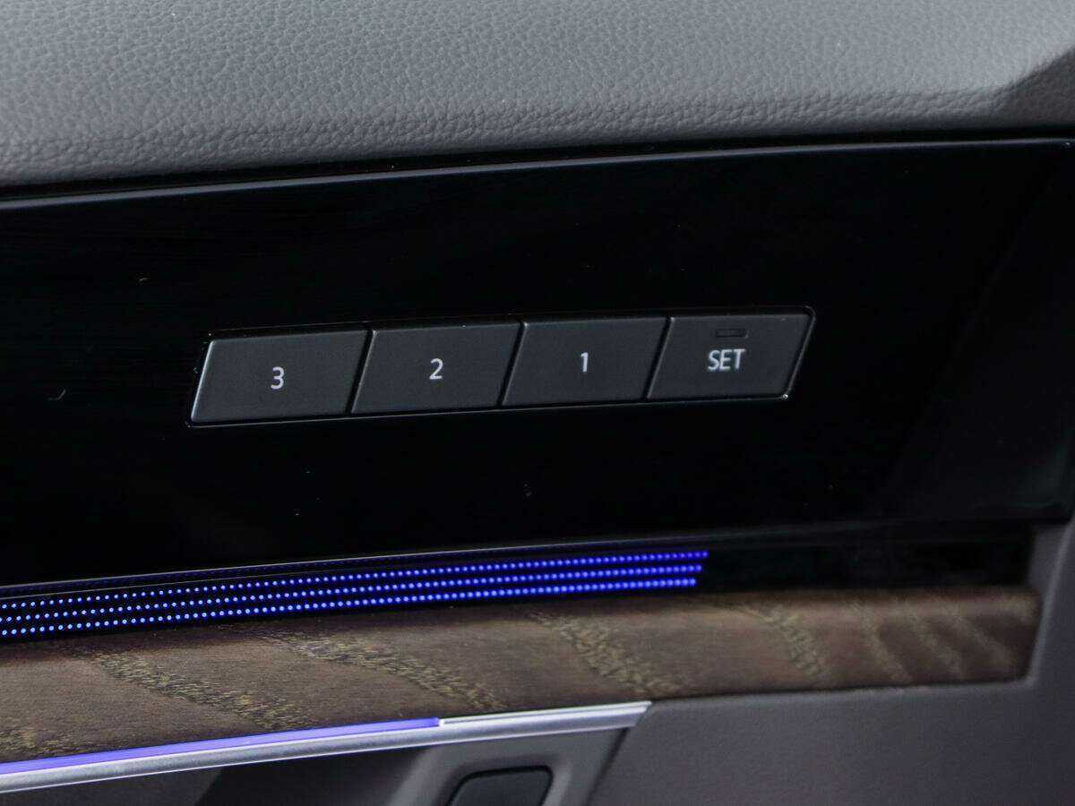 Volkswagen Touareg 2018 года с пробегом. Фото: #22