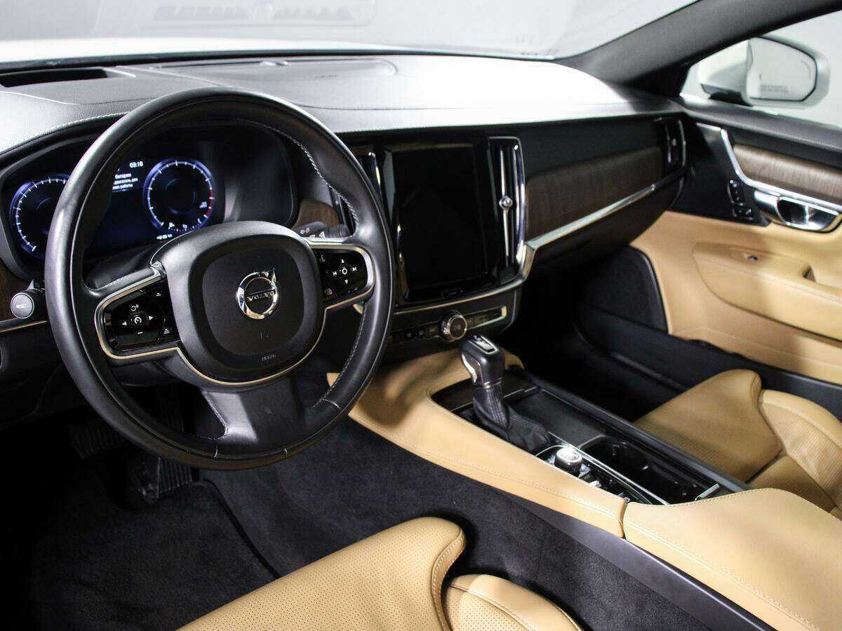Volvo S90 2020 года с пробегом. Фото: #11