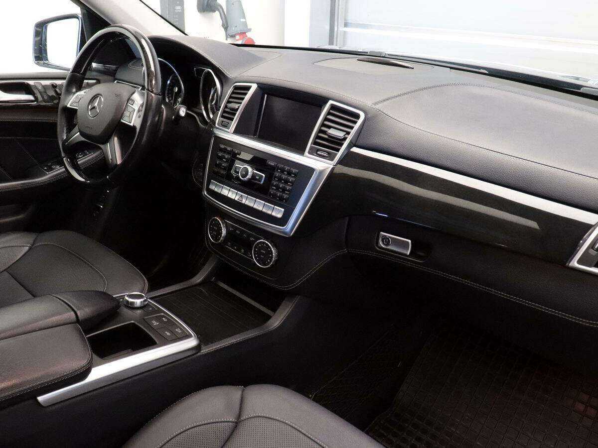 Mercedes-Benz GL-Класс 2014 года с пробегом. Фото: #6