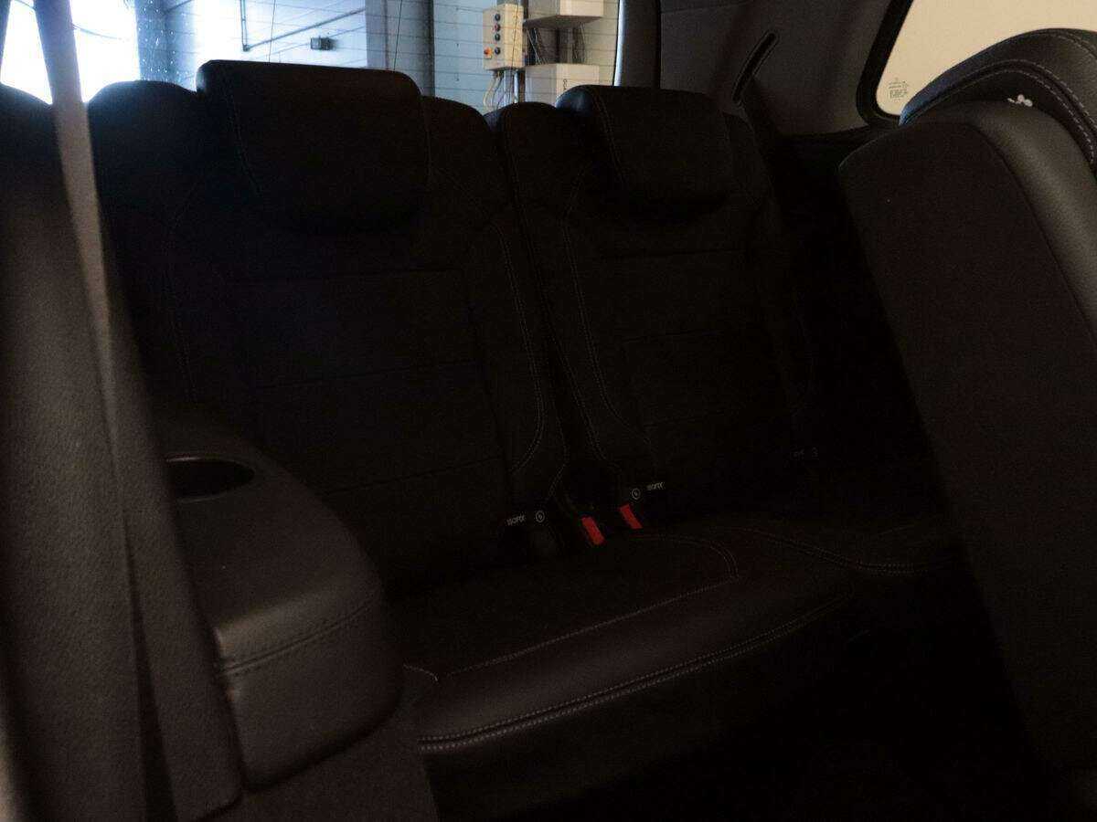 Mercedes-Benz GL-Класс 2014 года с пробегом. Фото: #9