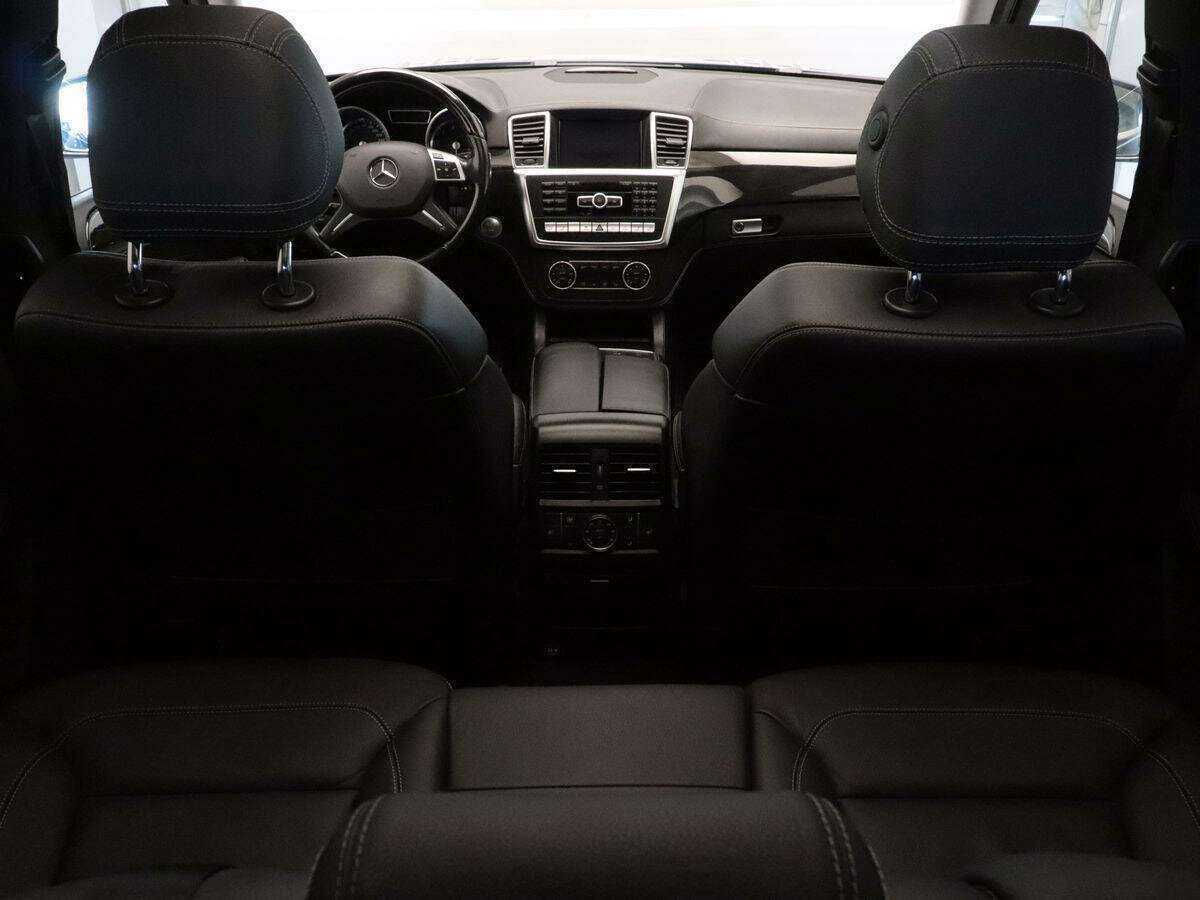 Mercedes-Benz GL-Класс 2014 года с пробегом. Фото: #10