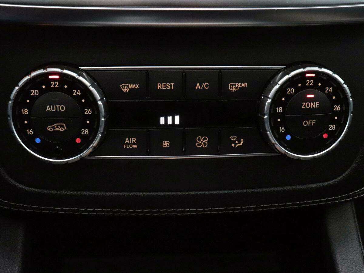 Mercedes-Benz GL-Класс 2014 года с пробегом. Фото: #22