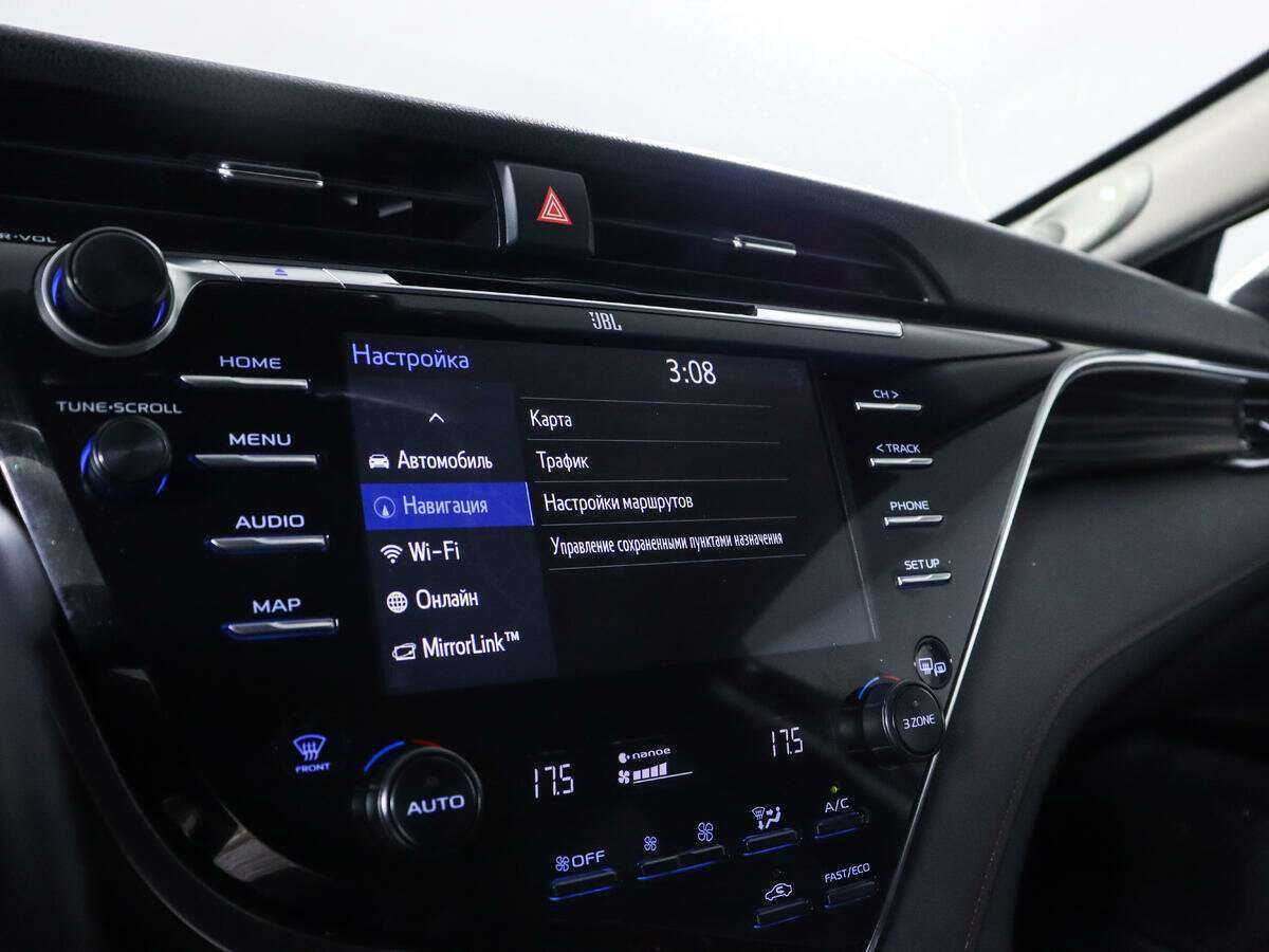 Toyota Camry 2019 года с пробегом. Фото: #12