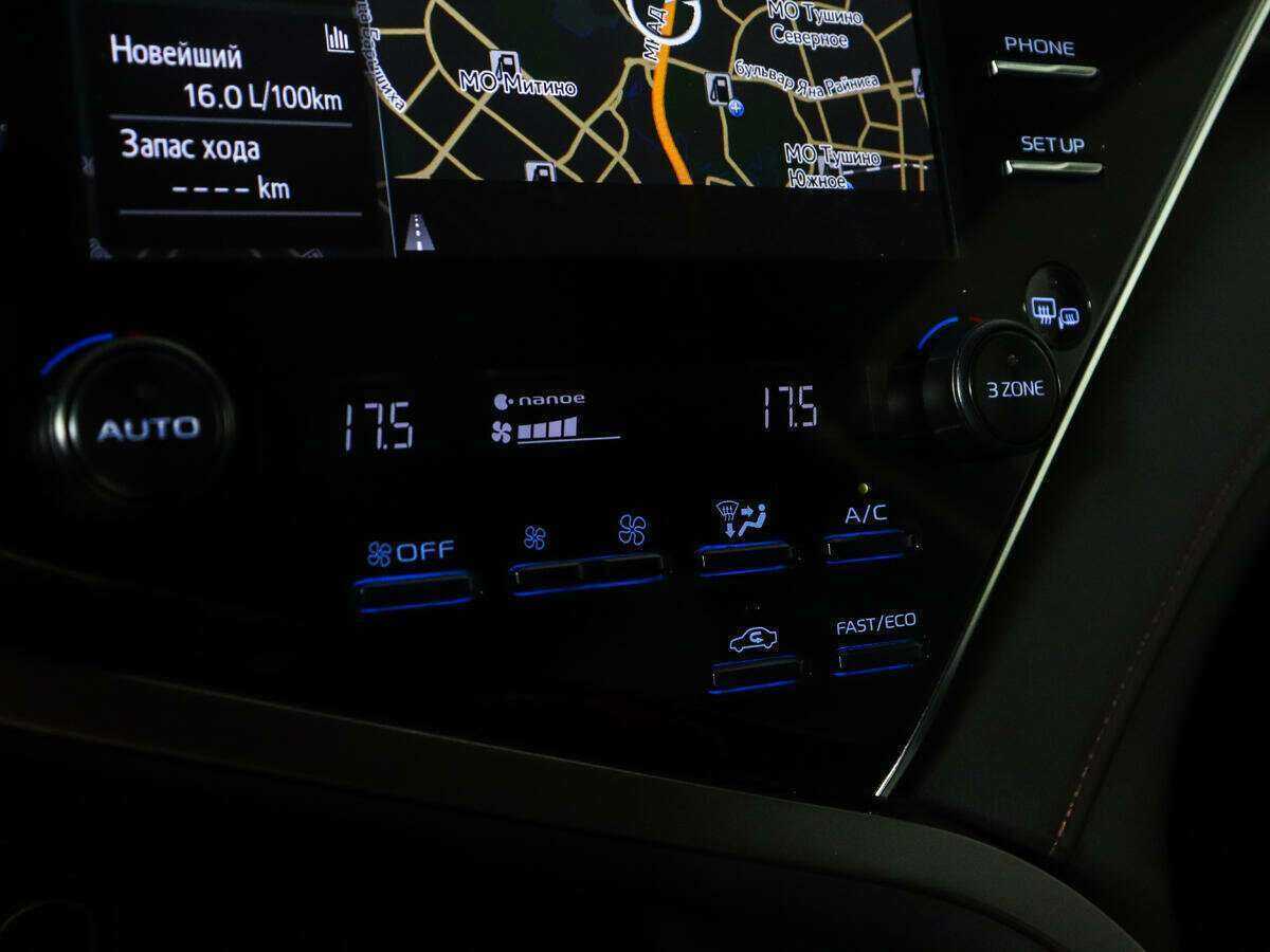 Toyota Camry 2019 года с пробегом. Фото: #15