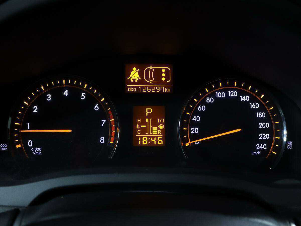 Toyota Avensis 2011 года с пробегом. Фото: #6